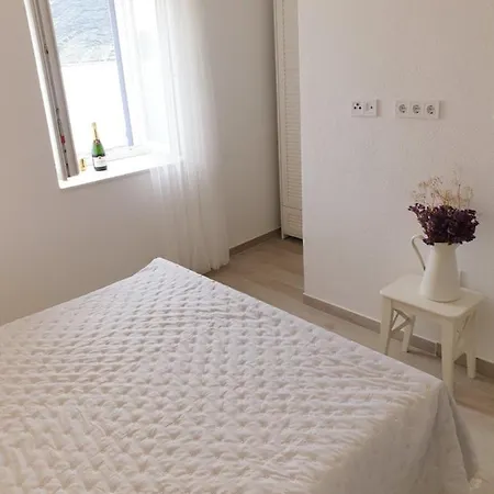 Hotel apartamentowy Rooms Primošten