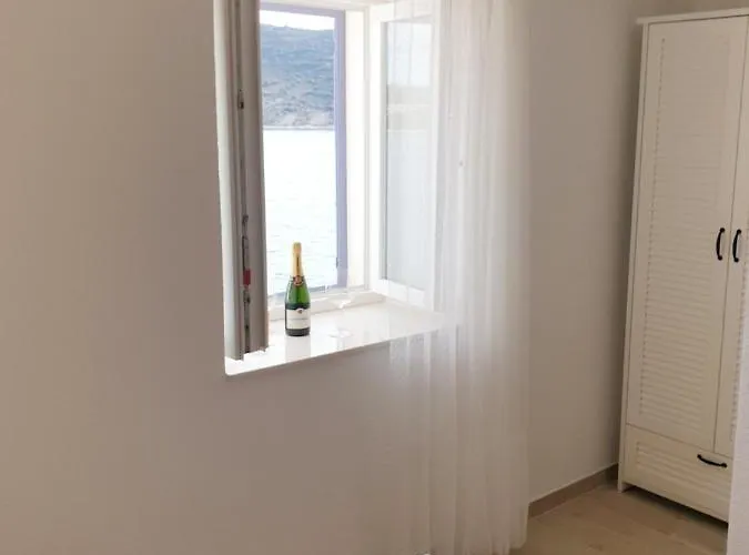 Aparthotel Rooms Primosten